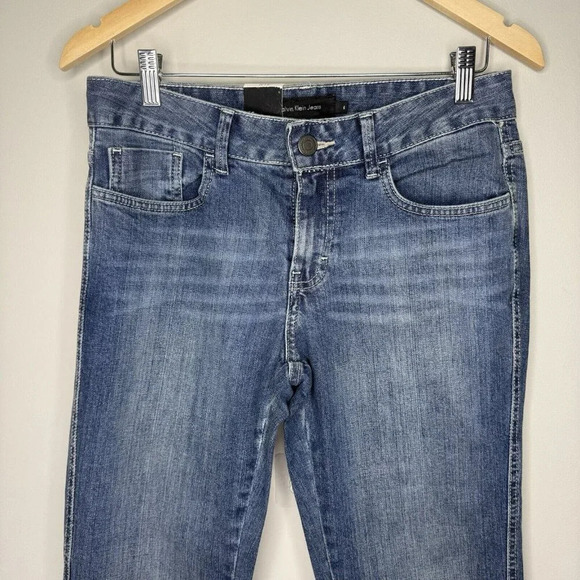 Calvin Klein Lean Bootcut Denim Jeans NWT Medium Wash 6 X 32 Class Straight Leg - Picture 2 of 8